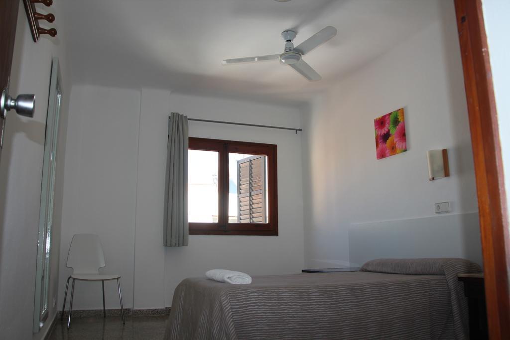 Hostal Las Nieves Ibiza-Stadt Exterior foto